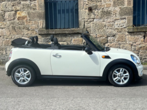 2012 MINI Convertible 1.6 One Convertible 2dr Petrol Manual Euro 5 (98 Ps) in White — image 6