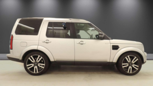 2016 Land Rover Discovery 4 3.0 Sd V6 Landmark SUV 5dr Diesel Auto 4WD Euro 6 (s/s) (256 Bhp) in Silver — image 5