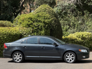 2013 Volvo S80 2.0 D4 Se in Grey — image 2