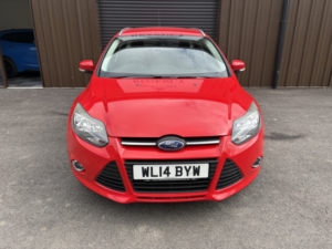 2014 Ford Focus 1.6 Zetec Navigator in Red — image 2