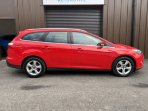 2014 Ford Focus 1.6 Zetec Navigator in Red — image 4