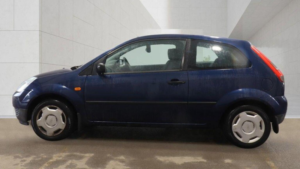2004 Ford Fiesta 1.25 Finesse 3dr in Blue — image 5