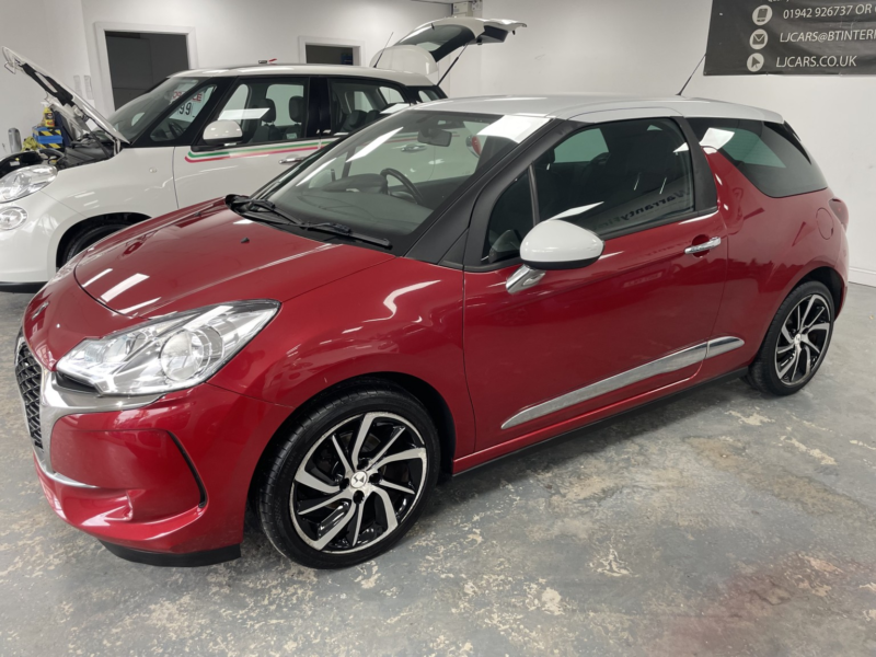 2018 Ds Automobiles Ds 3 1.2 Puretech Connected Chic in Red — image 1