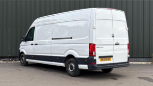 2021 Volkswagen Crafter 2.0 Tdi Cr35 Startline Fwd Lwb High Roof Euro 6 (s/s) 5dr in White — image 2