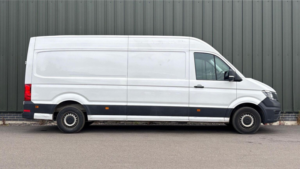 2021 Volkswagen Crafter 2.0 Tdi Cr35 Startline Fwd Lwb High Roof Euro 6 (s/s) 5dr in White — image 3