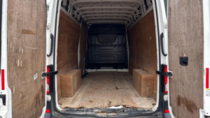 2021 Volkswagen Crafter 2.0 Tdi Cr35 Startline Fwd Lwb High Roof Euro 6 (s/s) 5dr in White — image 6