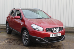 2011 Nissan Qashqai 1.5 Dci N-Tec in Red — image 4