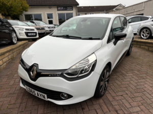 2015 Renault Clio 1.5 Dci Dynamique S Nav Auto Euro 6 5dr in White — image 4