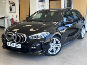 2020 BMW 1 Series 1.5 118i M Sport in Black — image 5