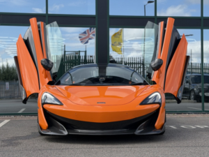 2020 Mclaren 600lt 3.8 T V8 in Orange — image 5