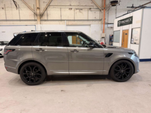 2020 Land Rover Range Rover Sport 3.0 Range Rover Sport Autobiography Dynamic Sdv6 Auto 4WD 5dr in Silver — image 5