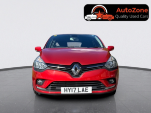 2017 Renault Clio 1.2 Dynamique Nav 1.2 16v 75 in Red — image 2