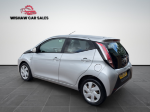 2016 Toyota Aygo 1.0 Vvt-I X-Play in Silver — image 5