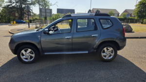2013 Dacia Duster 1.5 Dci Laureate in Grey — image 4
