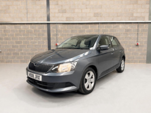 2018 Skoda Fabia 1.0 Tsi Se Euro 6 (s/s) 5dr in Grey — image 3