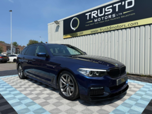 2017 BMW 5 Series 2.0 520d M Sport Touring Auto Euro 6 (s/s) 5dr in Blue — image 4