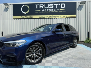 2017 BMW 5 Series 2.0 520d M Sport Touring Auto Euro 6 (s/s) 5dr in Blue — image 6