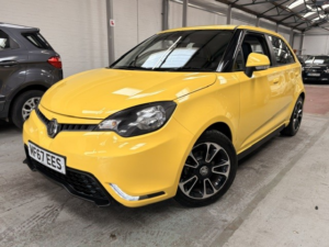 2017 MG Mg3 1.5 Vti-Tech 3style+ in Yellow — image 2