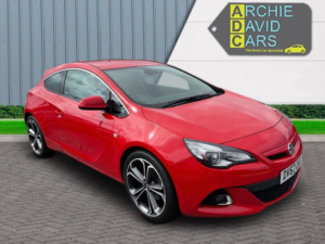 2017 Vauxhall Astra Gtc 1.4 I Turbo Limited Edition in Red — image 3