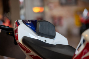 2024 Honda Cbr1000rr Fireblade Sp *just 919 Miles From New* in White — image 5