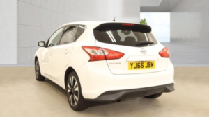 2015 Nissan Pulsar 1.2 Dig-T N-Tec White 5dr Low Tax+9 Stamps in White — image 4