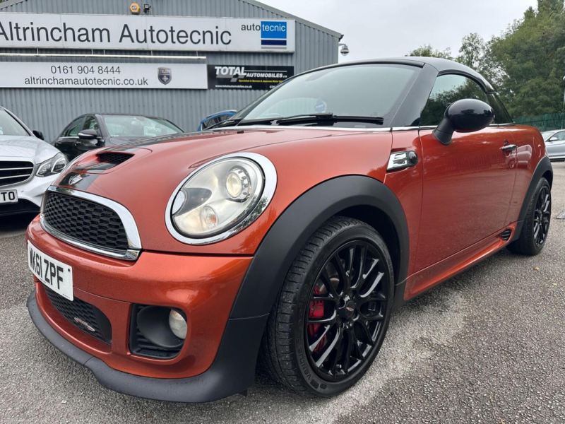 2011 MINI Coupe 1.6 John Cooper Works Euro 5 2dr in Orange — image 1