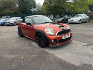 2011 MINI Coupe 1.6 John Cooper Works Euro 5 2dr in Orange — image 3