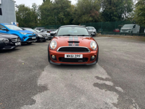 2011 MINI Coupe 1.6 John Cooper Works Euro 5 2dr in Orange — image 4