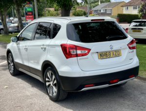 2019 Suzuki Sx4 S-Cross 1.0 Boosterjet Sz-T in White — image 5