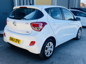 2015 Hyundai I10 1.2 Se in White — image 3