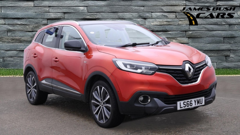 2016 Renault Kadjar 1.6 Signature Nav Dci 130 2WD in Red — image 1