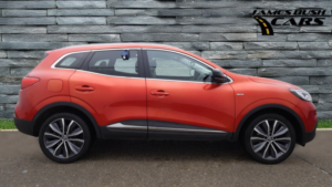 2016 Renault Kadjar 1.6 Signature Nav Dci 130 2WD in Red — image 6