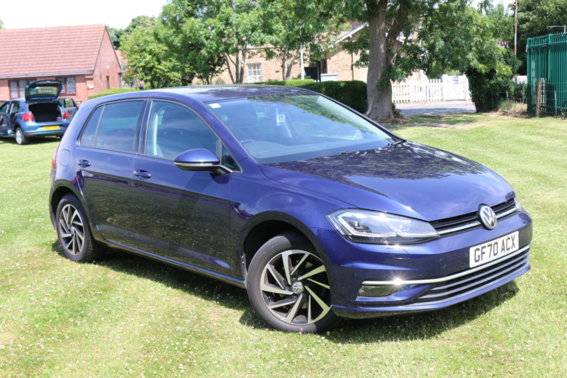 2020 Volkswagen Golf 1.5 Tsi Evo Match Edition in Blue — image 1
