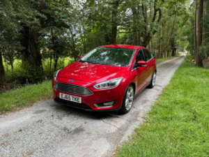 2015 Ford Focus 1.5 T Ecoboost Titanium X in Red — image 3