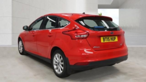 2015 Ford Focus 1.0 T Ecoboost Titanium Red 5dr Satnav+low Tax+8 Stamps in Red — image 2
