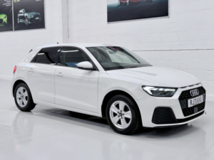 2022 Audi A1 1.0 Tfsi 25 Technik in White — image 3