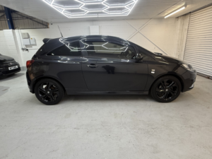 2015 Vauxhall Corsa 1.4 I Ecotec Limited Edition in Black — image 4