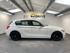 2014 BMW 1 Series 1.6 116i Sport Hatchback 5dr Petrol Manual Euro 6 (s/s) (136 Ps) in White — image 6
