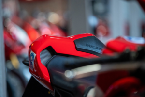 2005 Ducati 999 Fila *outstanding Example* in Red — image 5