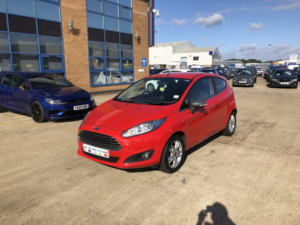 2014 Ford Fiesta 1.3 Zetec in Red — image 6