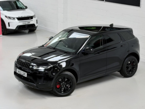 2020 Land Rover Range Rover Evoque 2.0 D180 Mhev S in Black — image 3