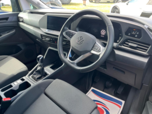 2025 Volkswagen Caddy 2.0 Tdi C20 Commerce Plus Swb Euro 6 (s/s) 5dr in Grey — image 5