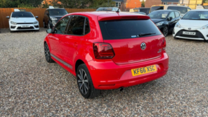 2016 Volkswagen Polo 1.2 Tsi Bluemotion Tech Se Design DSG Euro 6 (s/s) 5dr in Red — image 4