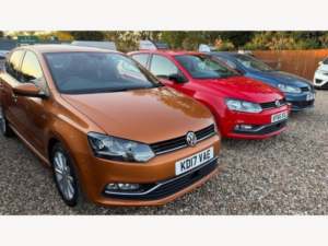 2016 Volkswagen Polo 1.2 Tsi Bluemotion Tech Se Design DSG Euro 6 (s/s) 5dr in Red — image 5
