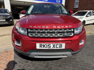 2015 Land Rover Range Rover Evoque 2.2 Sd4 Pure Tech in Red — image 2