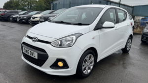 2015 Hyundai I10 1.2 Se in White — image 4