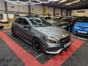 2015 Mercedes-Benz A Class 2.1 A200d Amg Line in Grey — image 2