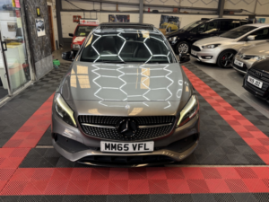 2015 Mercedes-Benz A Class 2.1 A200d Amg Line in Grey — image 3