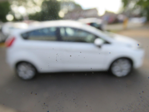 2011 Ford Fiesta 1.25 Edge 5dr in White — image 4