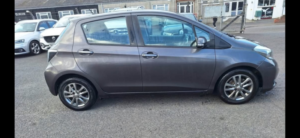 2014 Toyota Yaris 1.3 Dual Vvt-I Icon Plus in Grey — image 3